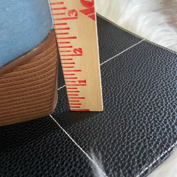 Dream Pairs Sz 5 Light Blue Denim High Boots - Picture 10 of 10